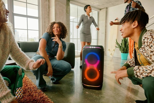 Bluetooth Колонка JBL PartyBox Stage 320 (JBLPBSTAGE320SWEP) Sensation White UA Гарантия 12 мес
